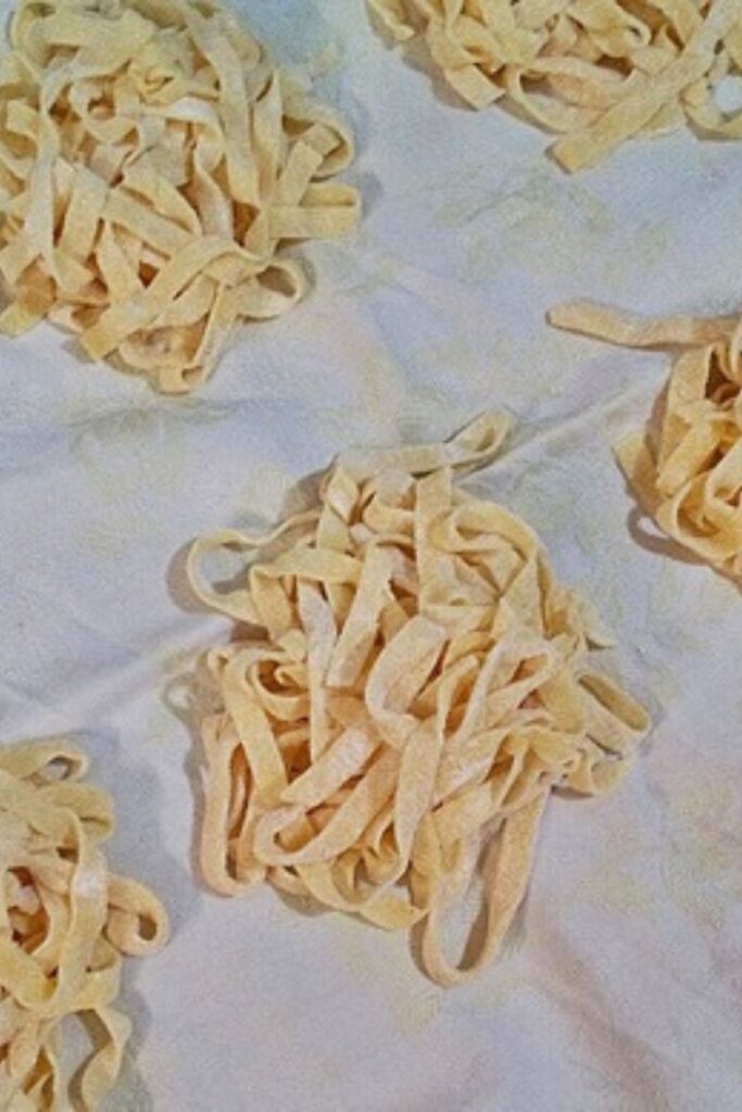 How to easily dry tagliatelle in the oven